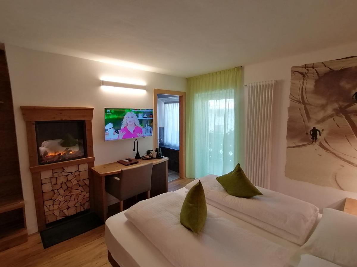 Hotel L'Ideale Moena Luaran gambar